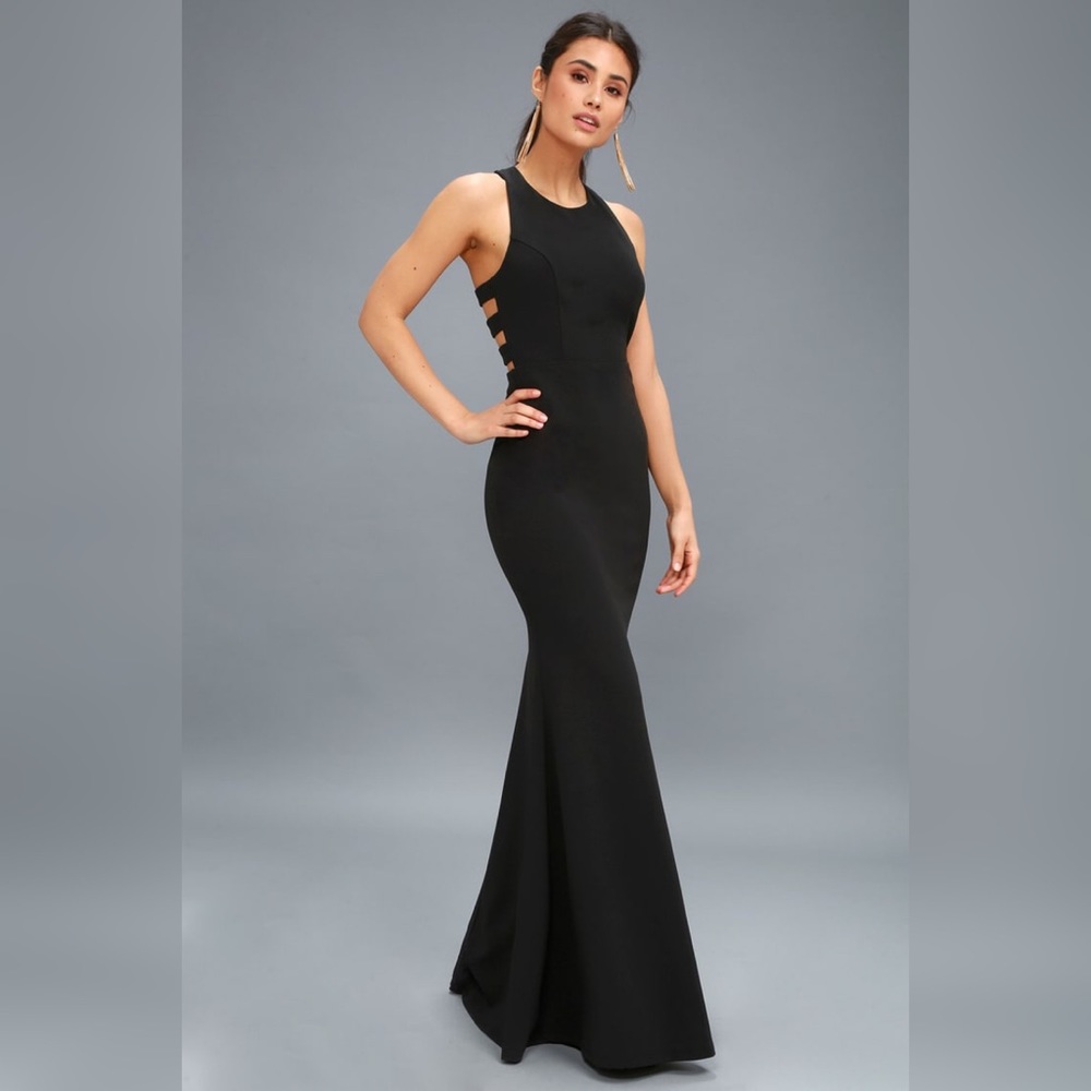 Lulu's Black Sleeveless Cutout-Back Maxi Dress